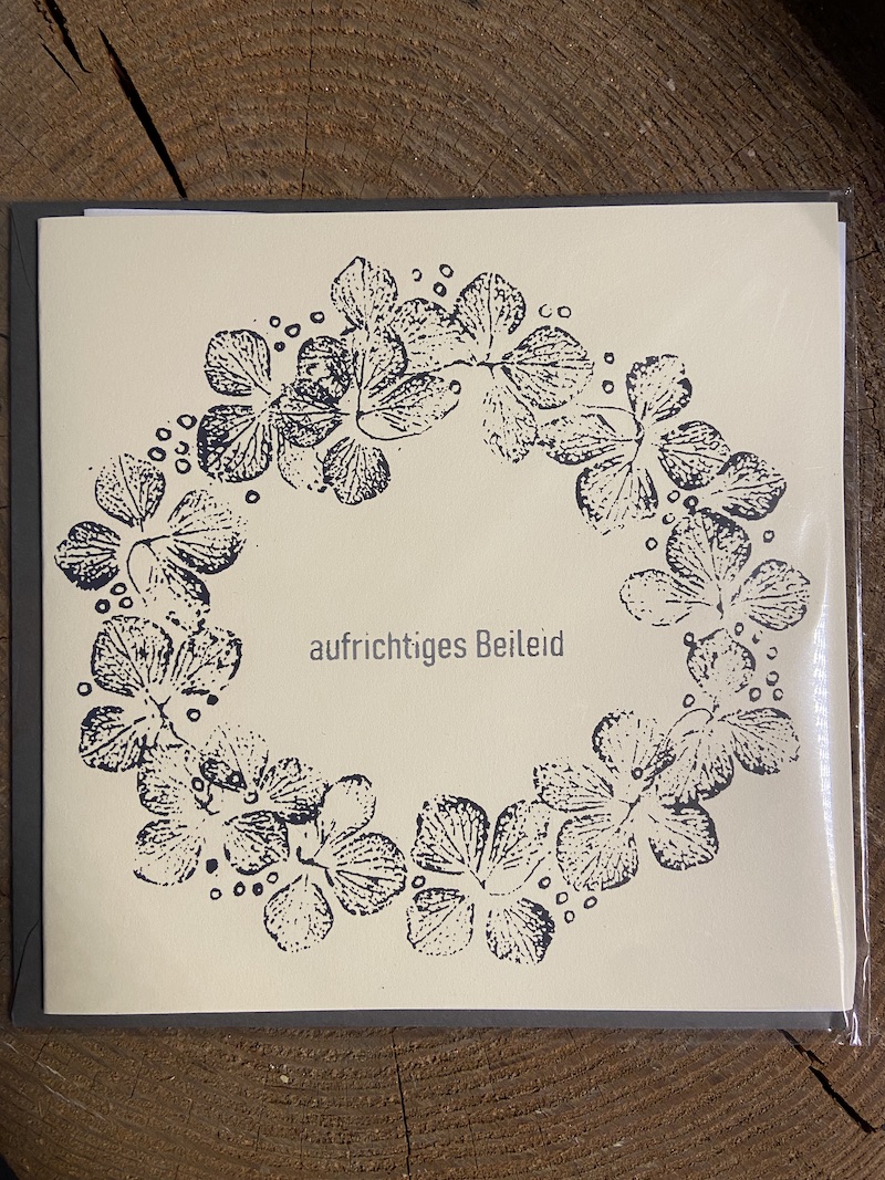 Trauerkarte "Aufrichtiges Beileid"